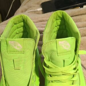 Vans Vibrant Green High-Tops